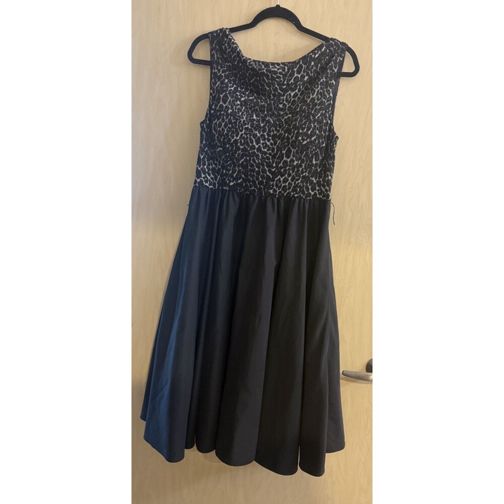 Sleevless Cheetah Print Mock Neck Flare Skirt Cocktail Dress Size 12